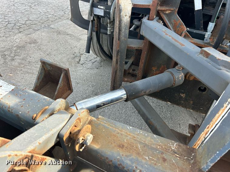 image for item EK2972 2010 International 7400 SFA dump truck