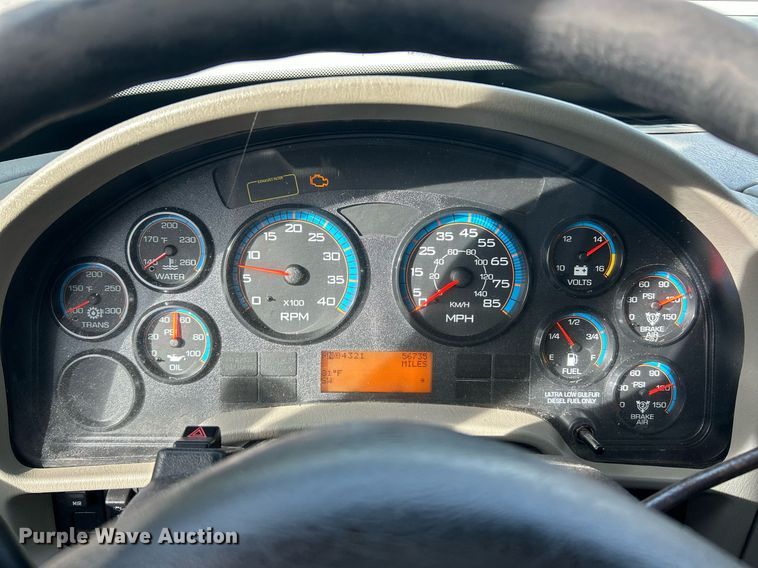 image for item EK2972 2010 International 7400 SFA dump truck