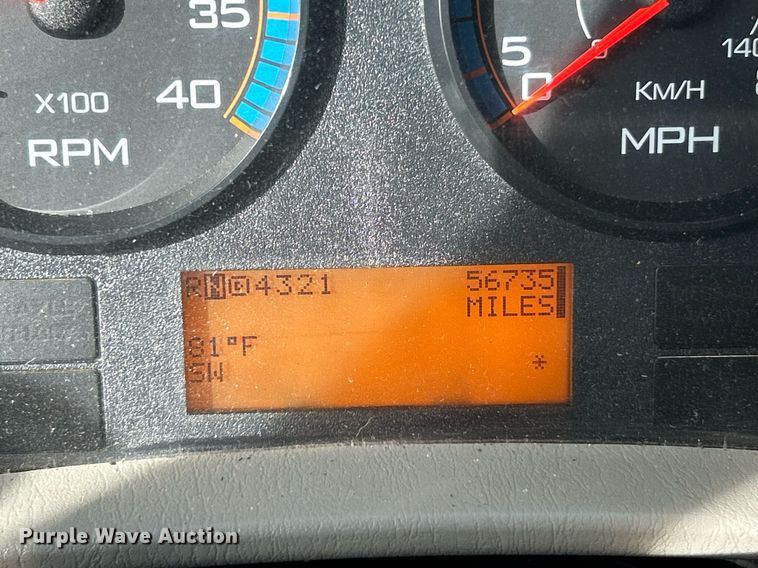 image for item EK2972 2010 International 7400 SFA dump truck