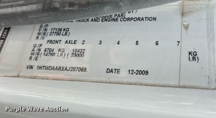 image for item EK2972 2010 International 7400 SFA dump truck