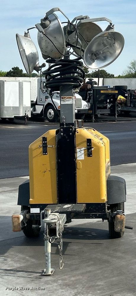 image for item EK2981 Allmand Night-Lite Pro II V-Series light plant