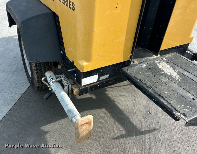 image for item EK2981 Allmand Night-Lite Pro II V-Series light plant