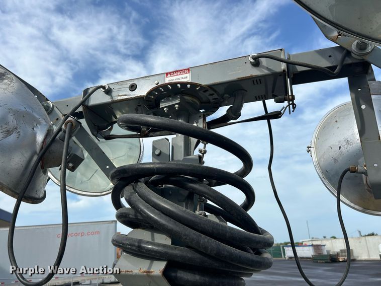 image for item EK2981 Allmand Night-Lite Pro II V-Series light plant