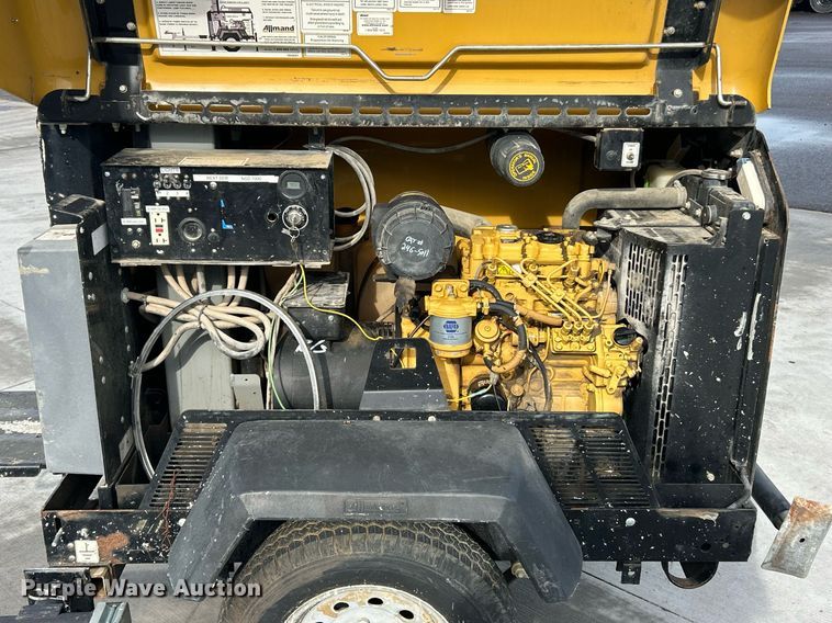 image for item EK2981 Allmand Night-Lite Pro II V-Series light plant