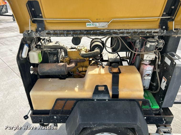 image for item EK2981 Allmand Night-Lite Pro II V-Series light plant