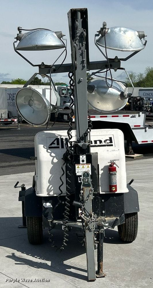 image for item EK2982 Allmand Night-Lite NL5000 light plant