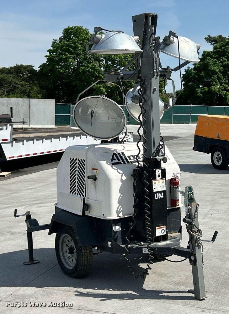 image for item EK2982 Allmand Night-Lite NL5000 light plant