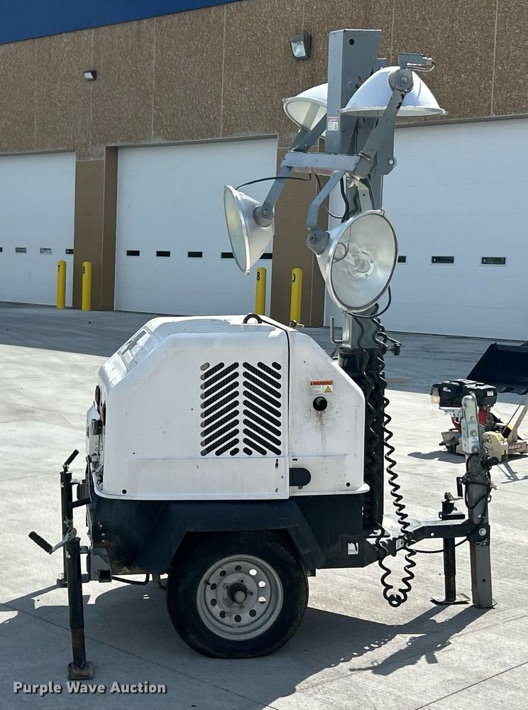 image for item EK2982 Allmand Night-Lite NL5000 light plant