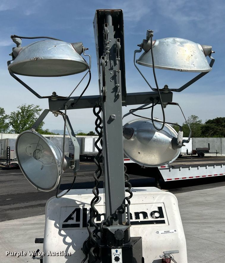 image for item EK2982 Allmand Night-Lite NL5000 light plant