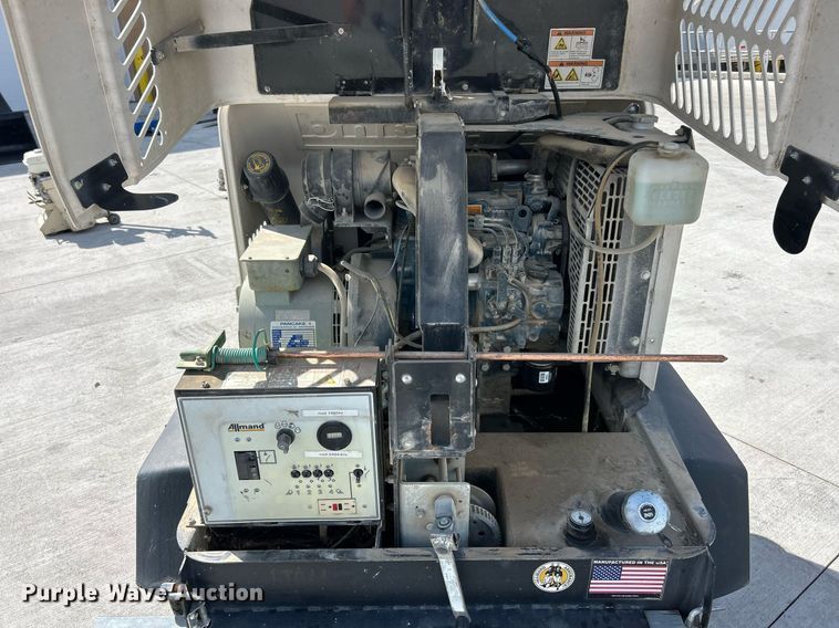 image for item EK2982 Allmand Night-Lite NL5000 light plant