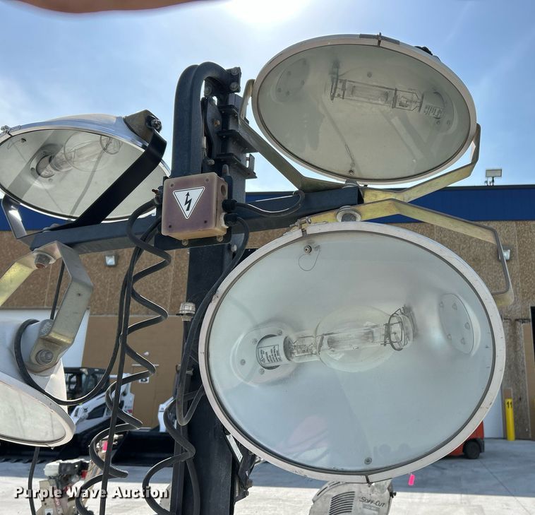 image for item EK2983 2016 Generac MLT6SM light plant