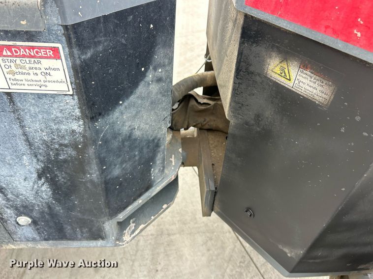 image for item EK2984 2005 Somero Power Rake laser screed