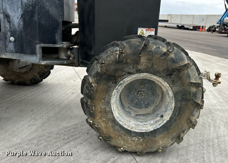 image for item EK2984 2005 Somero Power Rake laser screed