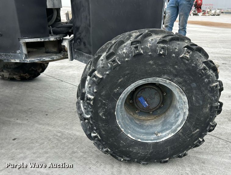 image for item EK2986 2010 Somero Power Rake 2.0 laser screed