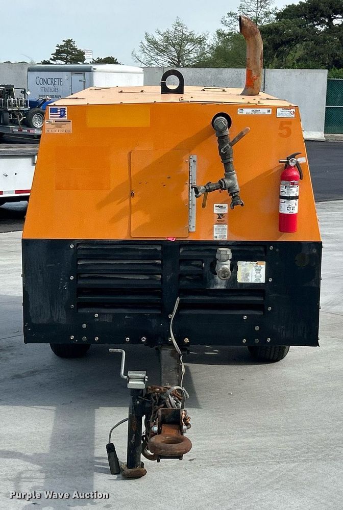 image for item EK2987 Sullivan DF375PDJD air compressor