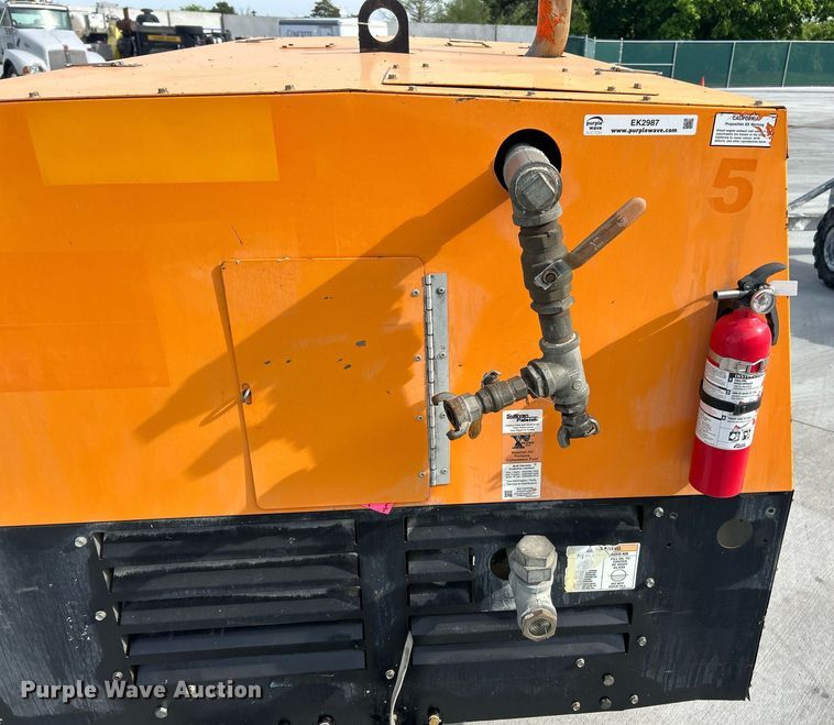 image for item EK2987 Sullivan DF375PDJD air compressor