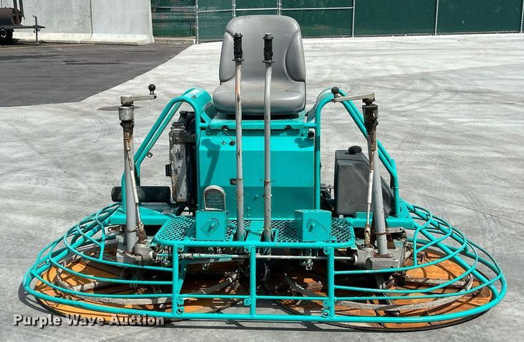 image for item EK2989 Whiteman HHN31VTCSL5 power trowel