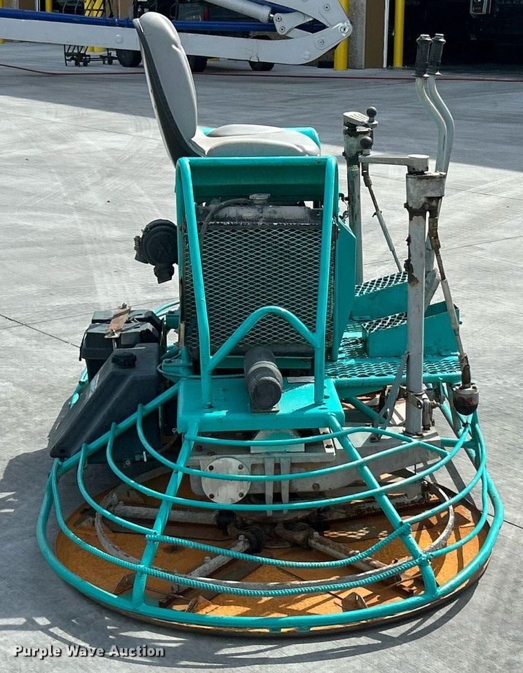 image for item EK2989 Whiteman HHN31VTCSL5 power trowel