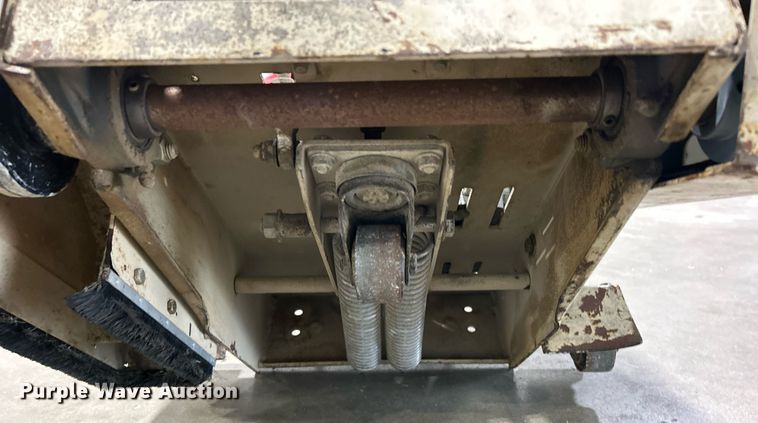 image for item EK2993 Edco C10-11H crack repair saw