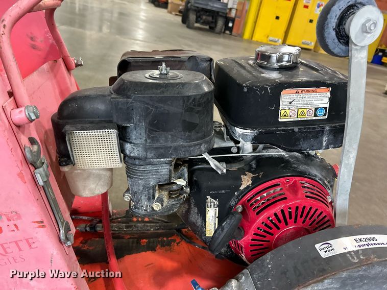 image for item EK2995 2008 Husqvarna FS400LV concrete saw