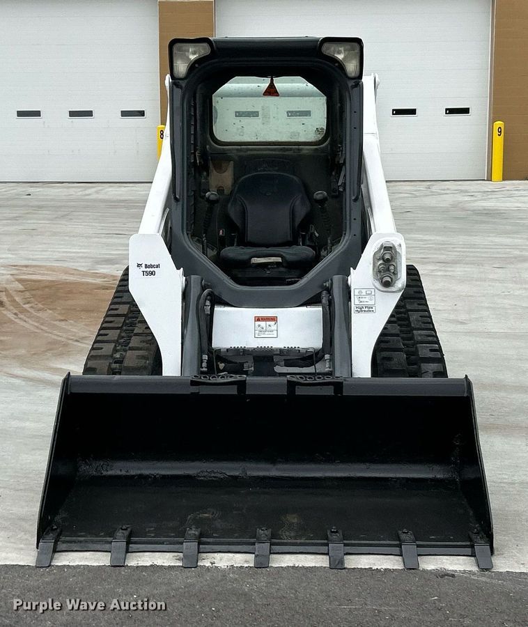 image for item EK2996 2016 Bobcat T590 tracked skid steer loader
