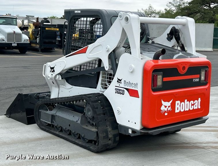 image for item EK2996 2016 Bobcat T590 tracked skid steer loader