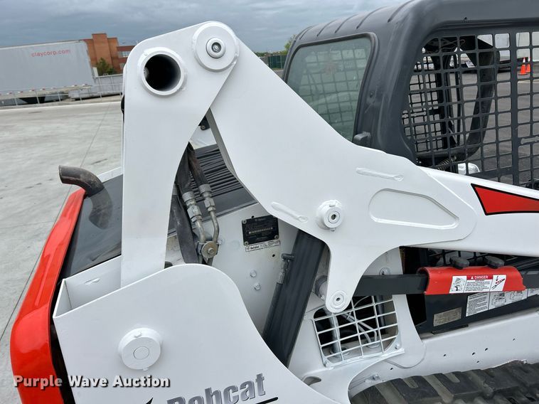 image for item EK2996 2016 Bobcat T590 tracked skid steer loader