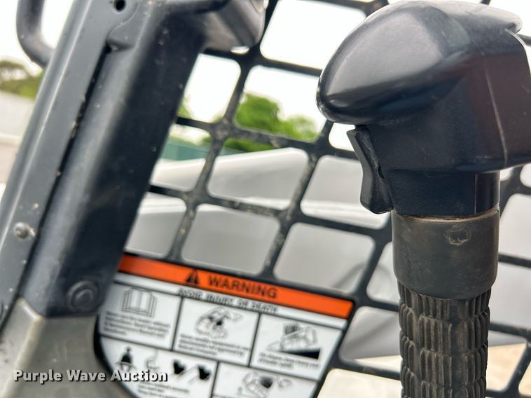 image for item EK2996 2016 Bobcat T590 tracked skid steer loader