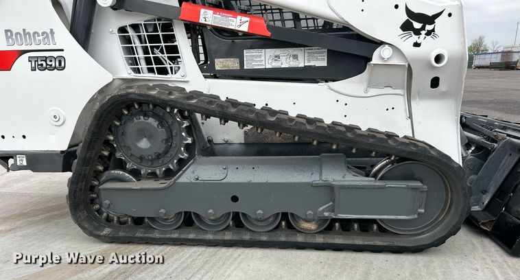 image for item EK2996 2016 Bobcat T590 tracked skid steer loader