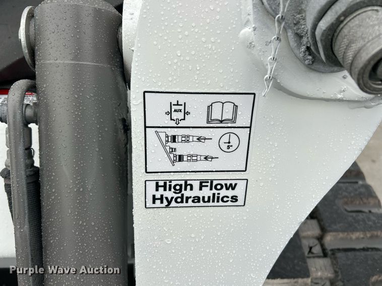 image for item EK2997 2018 Bobcat T770 tracked skid steer loader