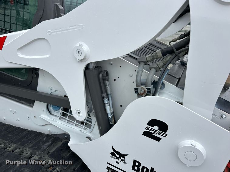 image for item EK2997 2018 Bobcat T770 tracked skid steer loader