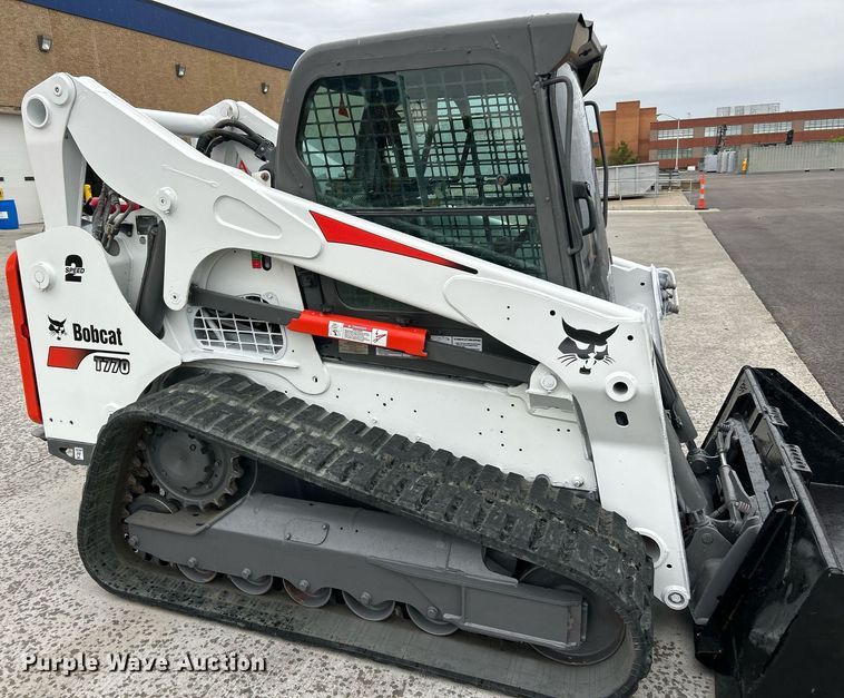 image for item EK2997 2018 Bobcat T770 tracked skid steer loader