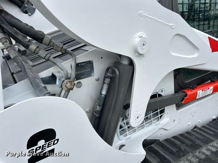 image for item EK2997 2018 Bobcat T770 tracked skid steer loader