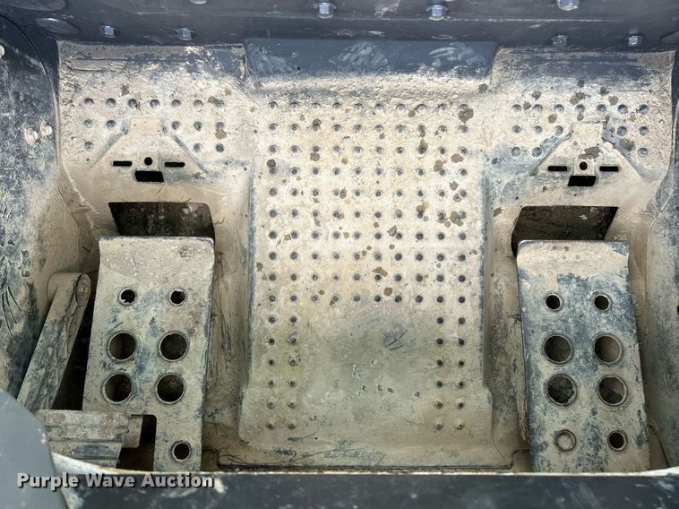 image for item EK2997 2018 Bobcat T770 tracked skid steer loader