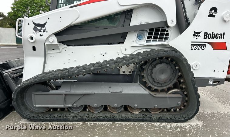 image for item EK2997 2018 Bobcat T770 tracked skid steer loader