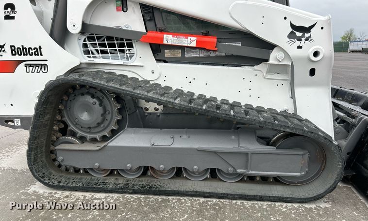 image for item EK2997 2018 Bobcat T770 tracked skid steer loader