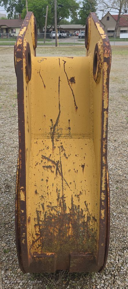 image for item EK5179 (3) Backhoe buckets