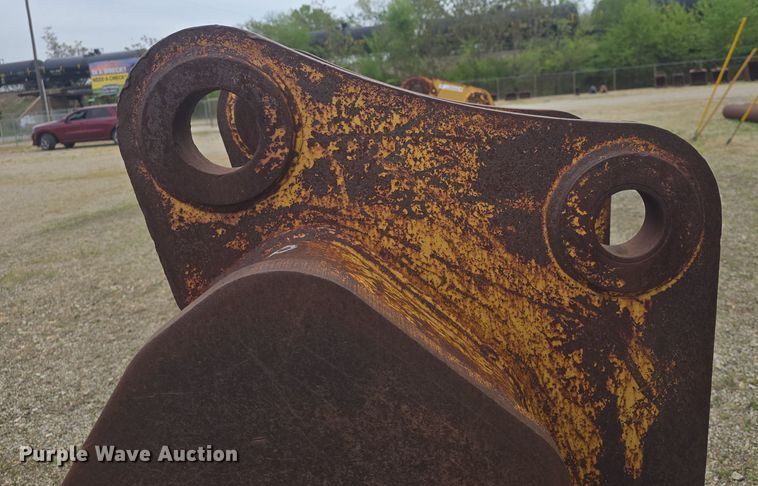 image for item EK5179 (3) Backhoe buckets