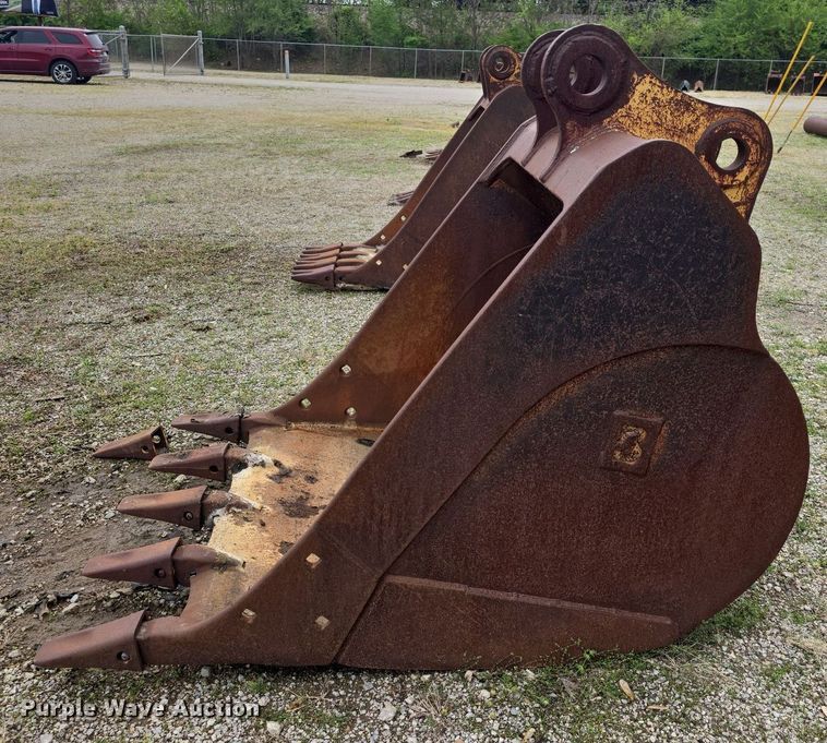 image for item EK5179 (3) Backhoe buckets