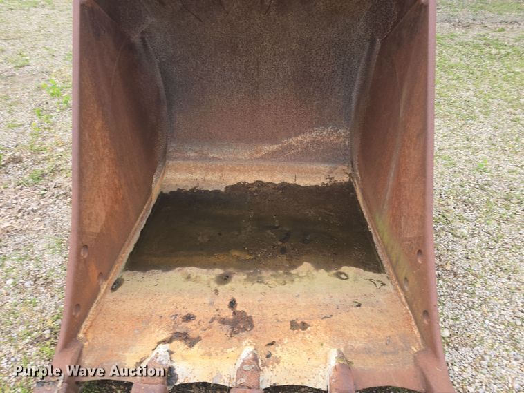 image for item EK5179 (3) Backhoe buckets