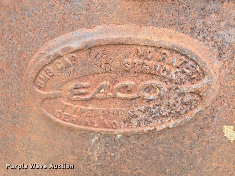 image for item EK5180 (3) Backhoe buckets