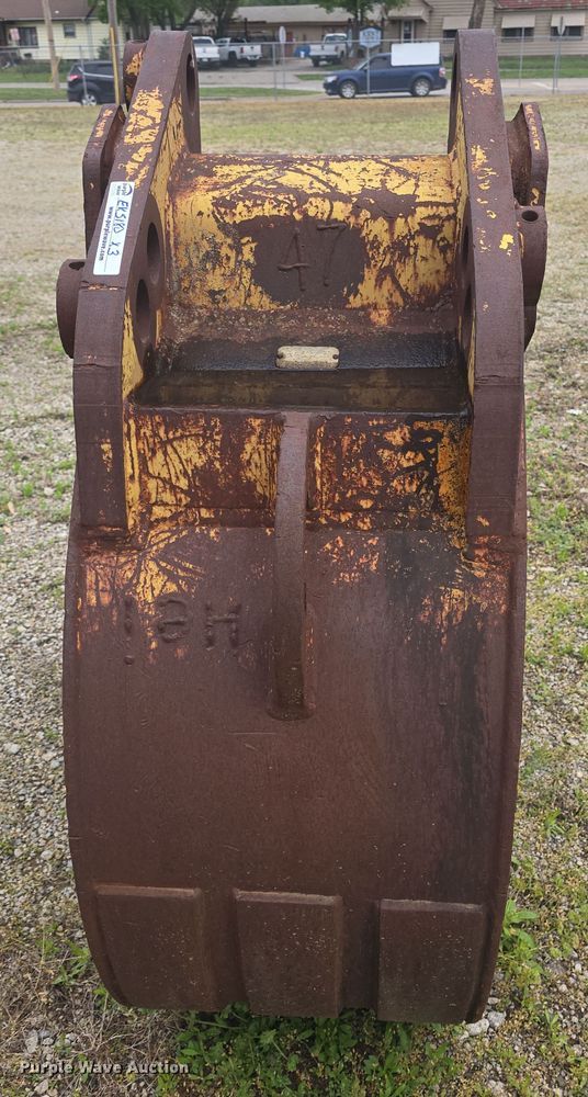 image for item EK5180 (3) Backhoe buckets