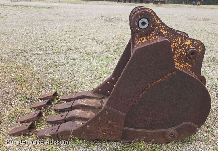 image for item EK5180 (3) Backhoe buckets