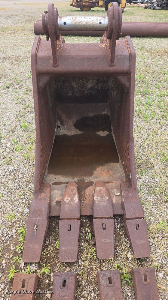 image for item EK5180 (3) Backhoe buckets