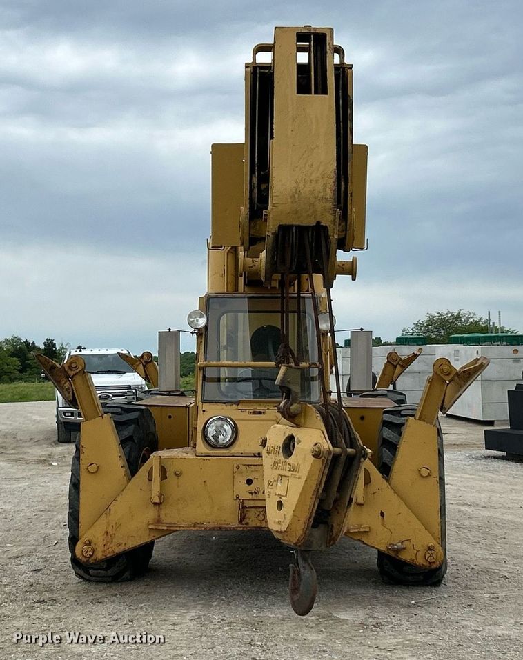 image for item EK8035 Hyster K-360 crane