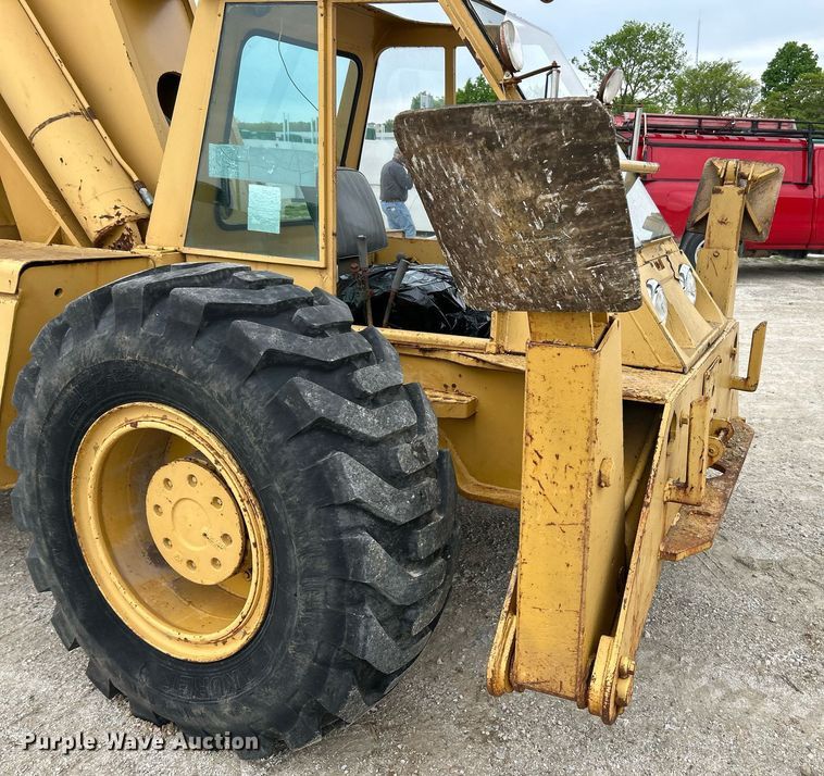 image for item EK8035 Hyster K-360 crane