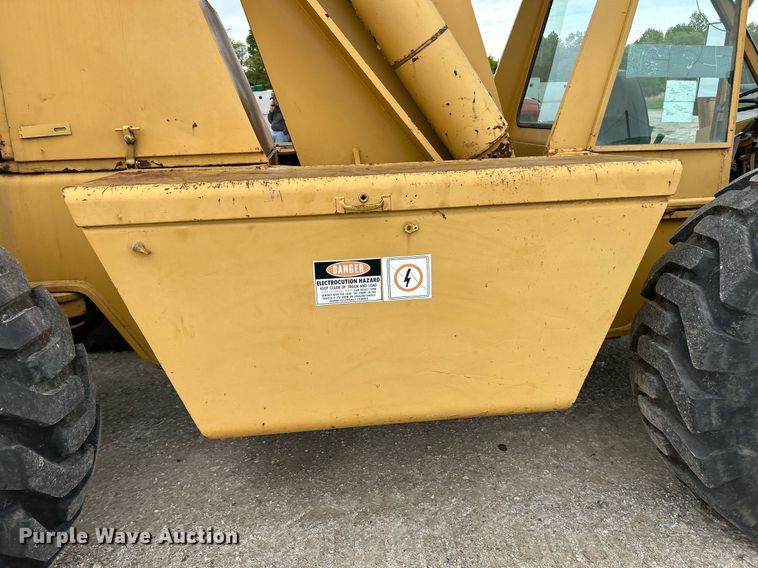 image for item EK8035 Hyster K-360 crane