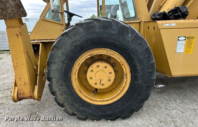 image for item EK8035 Hyster K-360 crane