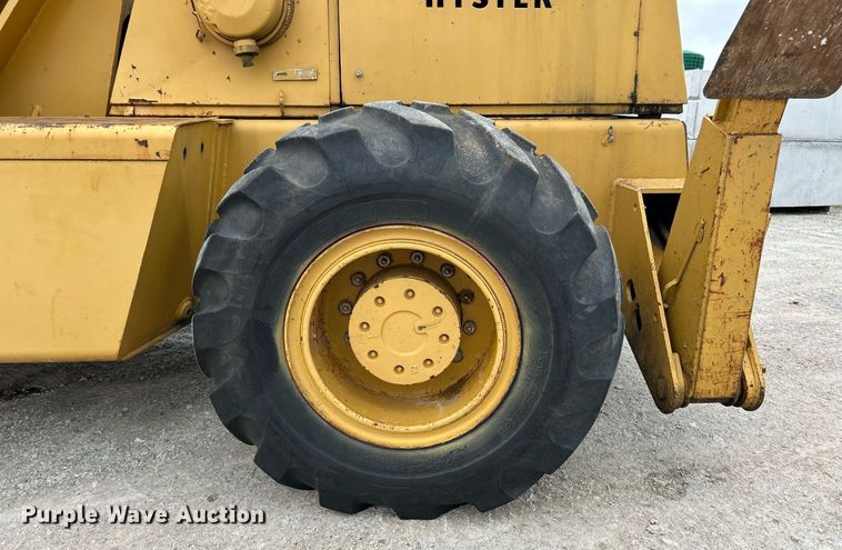 image for item EK8035 Hyster K-360 crane