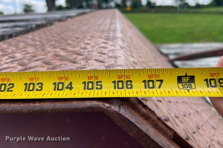 image for item EK8954 1991 Trail King drop deck equipment trailer